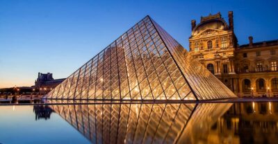 Paris: Louvre Guided Tour with Reserved Access & Boat Cruise - Finding Your Guide at the Arc of the Carrousel (No, Not the Pyramid)
