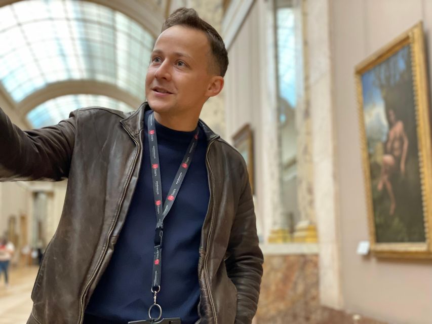 Paris: Louvre Museum Mona Lisa First Viewing Semi-Private - Key highlights to look for