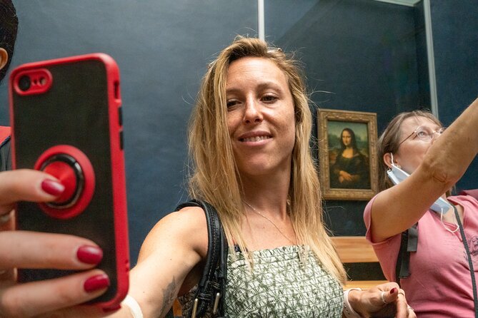 Paris Louvre Museum Must-Sees Guided Tour - Price and value: what you’re paying for (and what you’re not)
