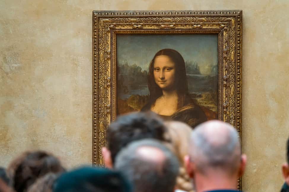 Paris: Louvre Museum Ticket with Optional Hosted - Inside the museum: building a realistic 2-hour route