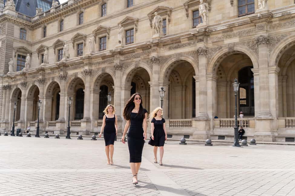 Paris: Louvre photoshoot or Seine bridges Eiffel Tower walk - What You Get Back: Edited Photos, Quick Delivery, and Choosing Favorites