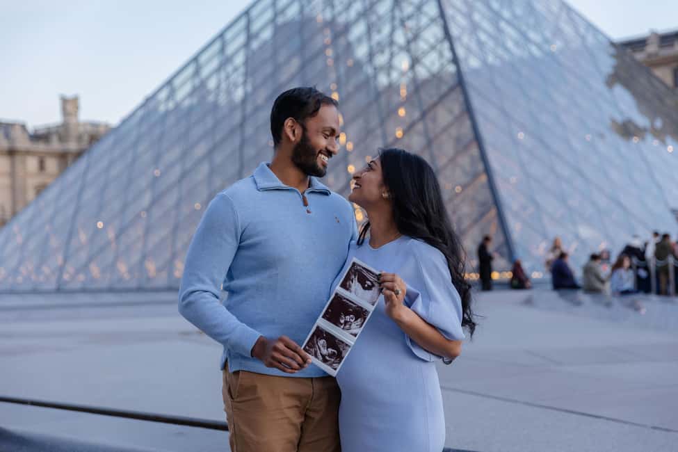 Paris: Louvre photoshoot or Seine bridges Eiffel Tower walk - Seine Bridges and Landmarks: What This Photo Walk Really Feels Like