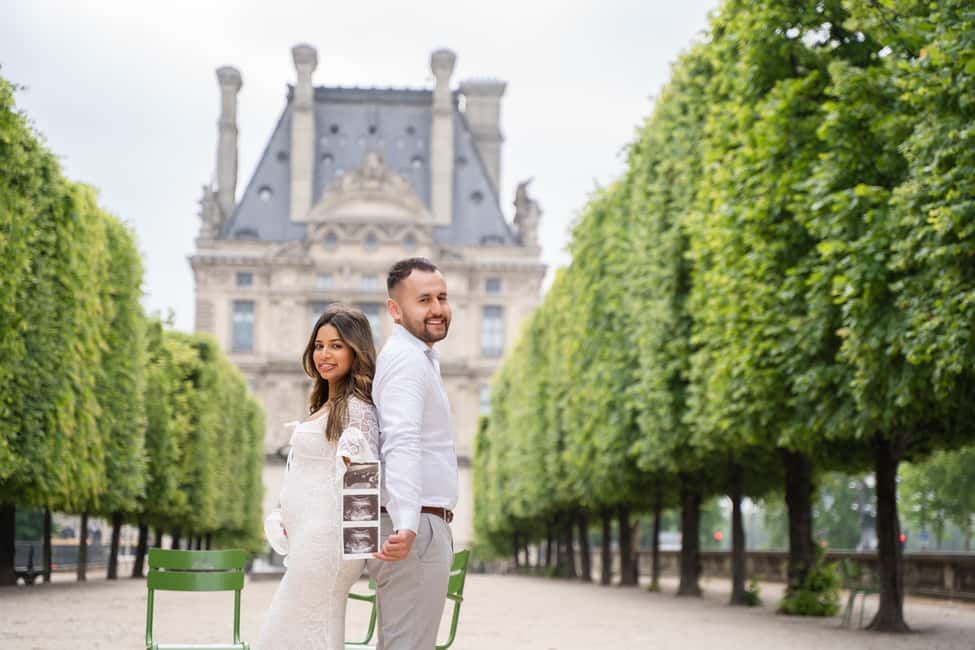 Paris: Louvre photoshoot or Seine bridges Eiffel Tower walk - Start Point at the Louvre Area: Carrousel and the First Photo Framing