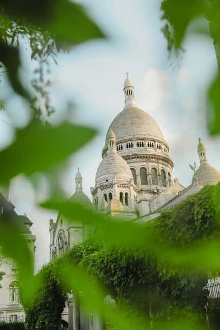Paris: Magical Montmartre, without the crowds. Small group - Sacré-Cœur: Views You Came For, Context You Didn’t