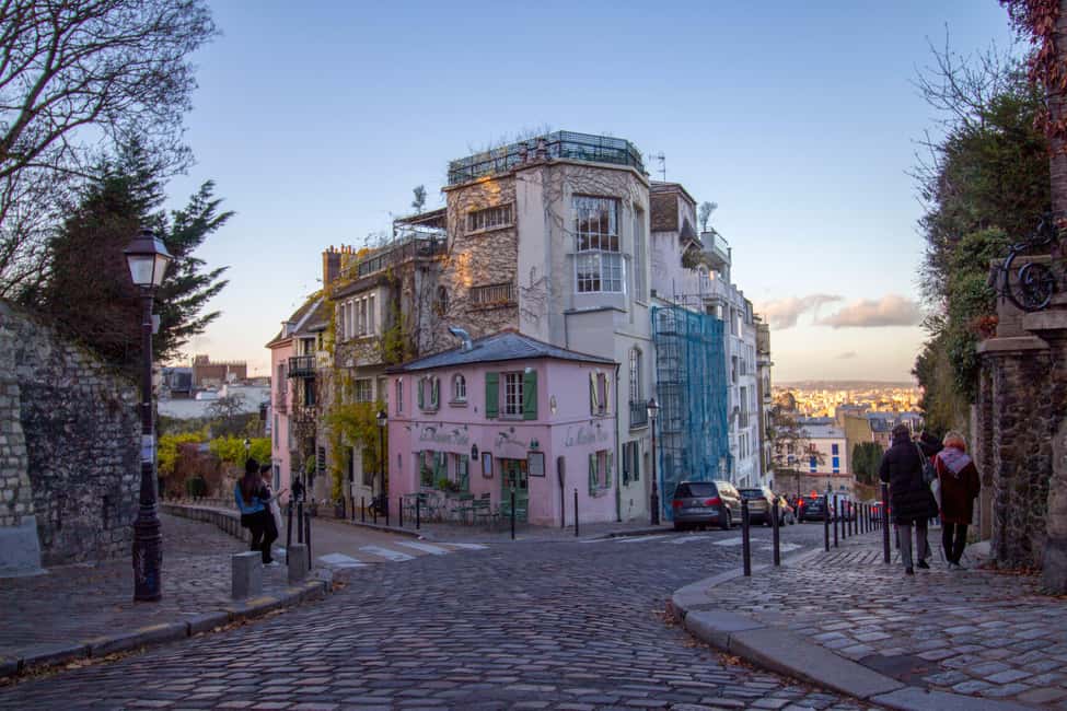 Paris: Magical Montmartre, without the crowds. Small group - Price and Value: Is $17 a Good Deal Here?