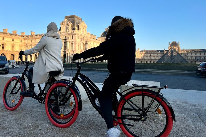 Paris Main Sights Bike Tour - Flamme de la Liberté, Grand Palais, Invalides: moving through landmarks like a local