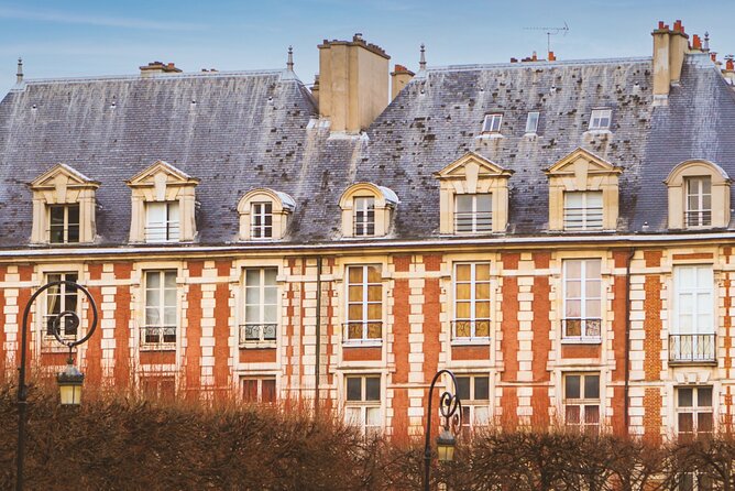 Paris (Marais District) Scavenger Hunt and Self-Guided Tour - Starting at Place du Châtelet: Timing, Navigation, and Staying Flexible