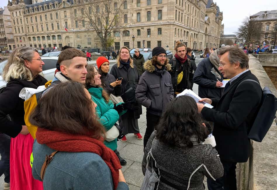 Paris: Marais without crowds. Guided Tour in a small group - Your Route: From Saint-Paul Streets to Hôtel de Ville