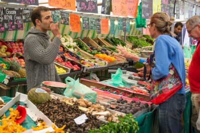 Paris Marché d’Aligre Walking Tour with Chocolate and Cheese Tasting - Getting There: Ble Sucre Meeting Point and the 11:00 Start