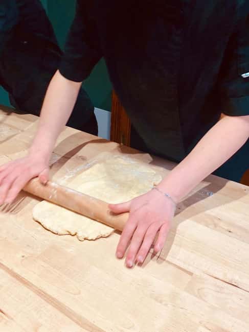 Paris: Millefeuille baking class with a chef - Take-home packaging and the digital recipe: your future self will thank you