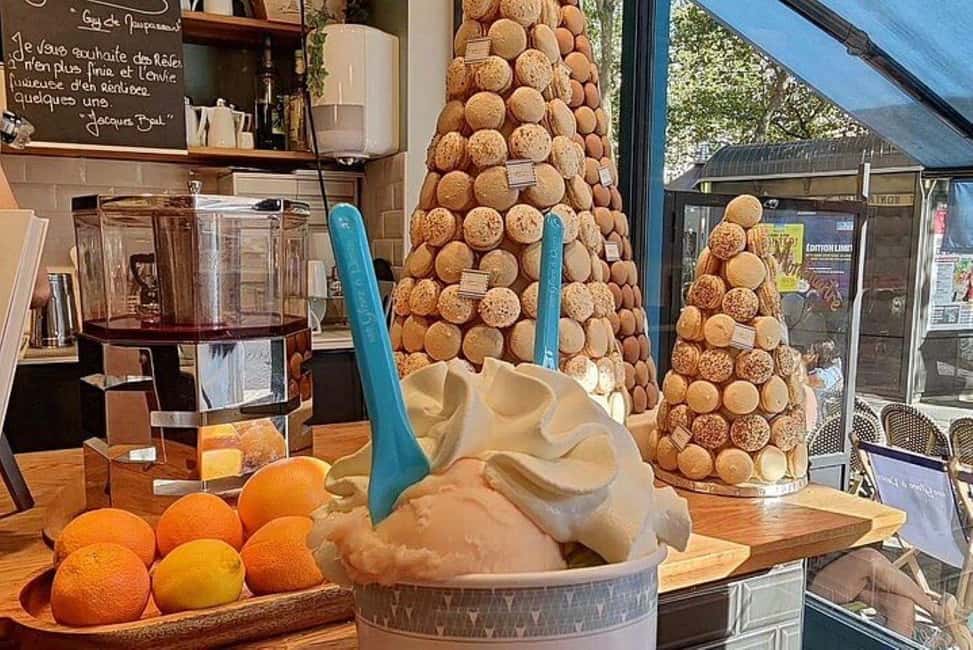 Paris: Montmartre Chocolate and Pastry Walking Tour - Sweet Start Near Blanche and Pigalle Metro