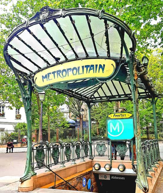 Paris: Montmartre Drawing tour with a local artist - Paris, in Pencil: What This Montmartre Tour Really Does