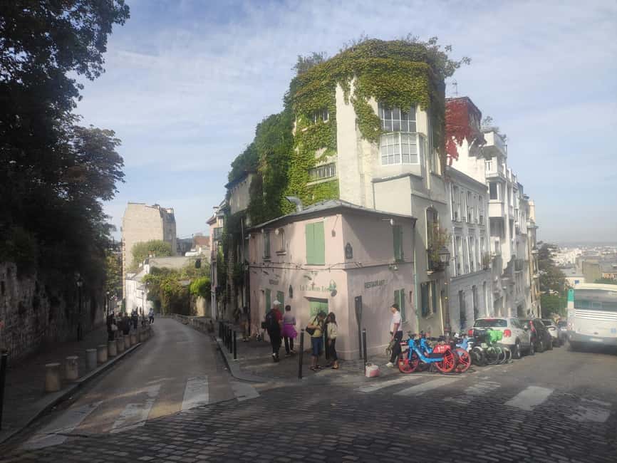 Paris : Montmartre highlights walking tour - Who should book this Montmartre highlights walk (and who might skip it)