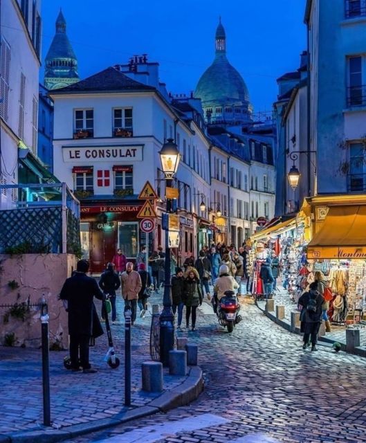 Paris: Montmartre Hill & Sacré-Cœur Guided Walking Tour - The artist streets: from Picasso and Van Gogh to real corners