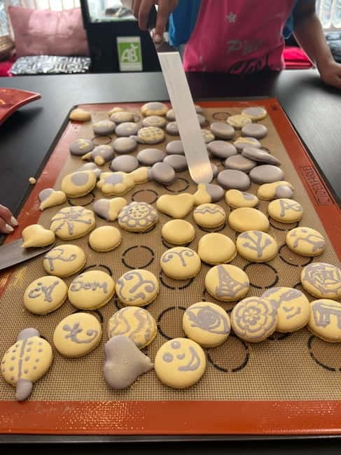 Paris: Montmartre Macaron Baking Workshop - Baking while you learn fillings: raspberry ganache and mango-passion options