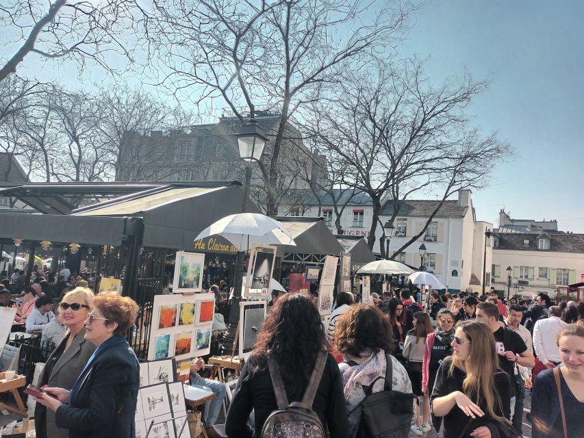 Paris: Montmartre Private Guided Tour & River Cruise Option - Wall of Love to Moulin Rouge: A Fun Route with Real Context