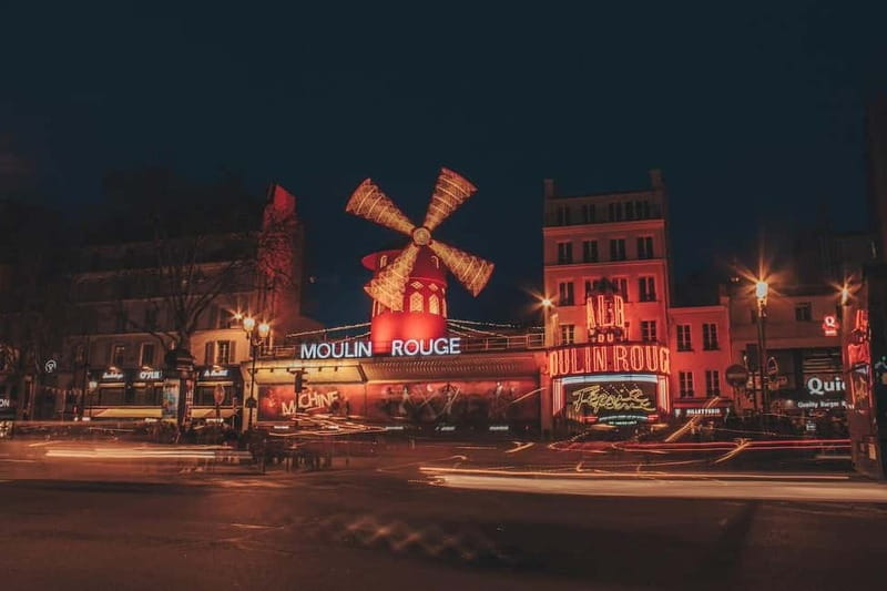 Paris: Montmartre. The old artist village+its unique charm. - Montmartre’s artists village vibe, explained like a neighborhood