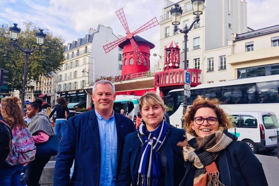 Paris: Most Iconic Monuments Guided Tour by Tuk Tuk - Opéra Garnier, Place Vendôme, and the Louvre carousel moment