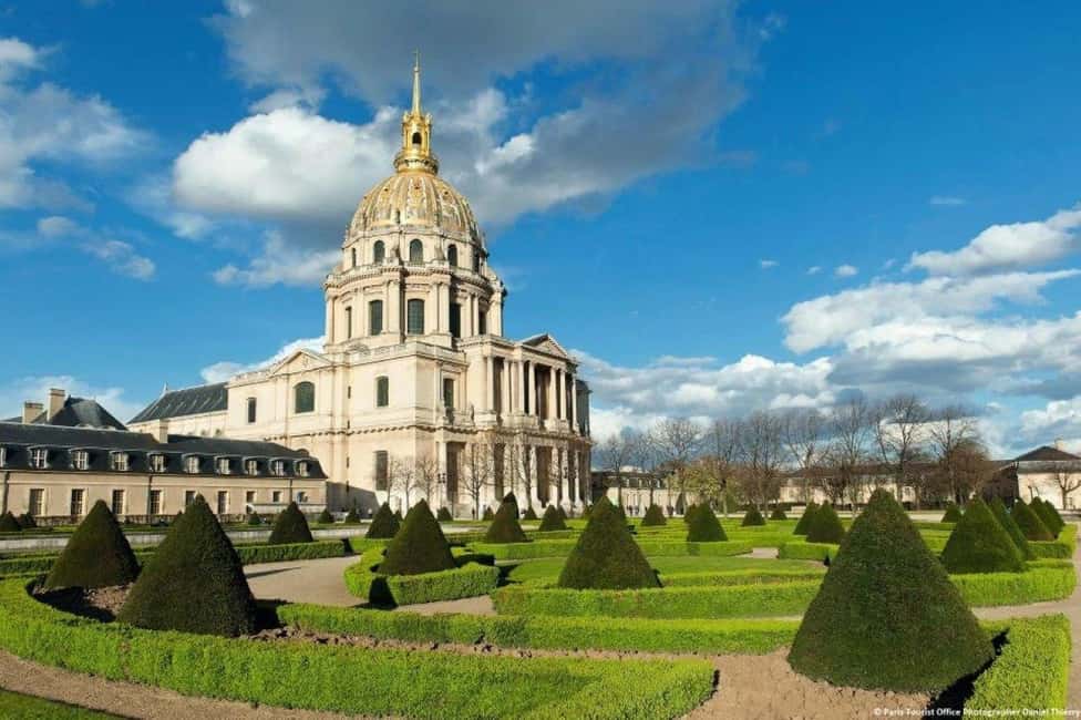 Paris: Musee De L'Armee Ticket With Digital Audio Guide - Les Invalides and the Musée de l’Armée: what makes this visit feel different