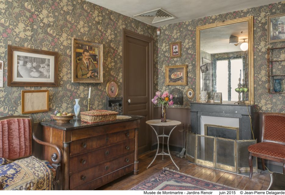 Paris: Musée de Montmartre and Gardens Entry Ticket - Musée de Montmartre in Bel Air House: history you can walk through