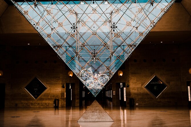 Paris: Night at the Louvre 6-people Max Guided Experience - Stop 1: The Louvre Museum—Highlights, Pace, and What You’ll Probably Love