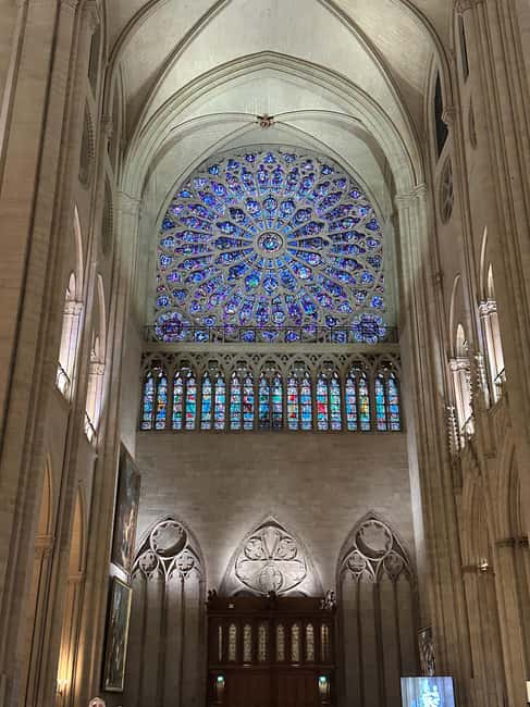 Paris: Notre Dame Cathedral Guided Tour of the Neighborhood - Key things to know before you go