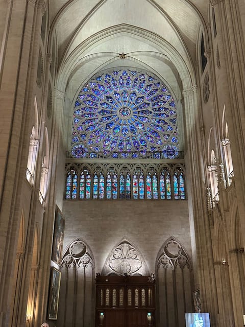 Paris: Notre Dame Cathedral Guided Tour of the Neighborhood - How the schedule flows: fitting the tour around cathedral crowds