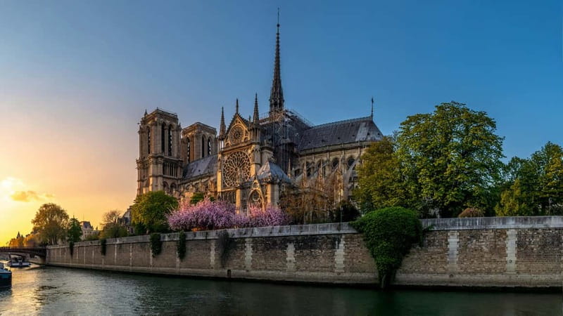 Paris: Notre Dame Exterior Guided Tour - Small Group - Why this Notre Dame exterior tour is worth your hour