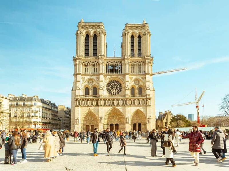 Paris: Notre Dame Exterior Guided Tour - Small Group - Who this tour suits best