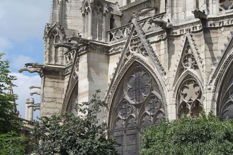 Paris: Notre Dame Exterior Private Tour - Key things you’ll notice on this Notre Dame exterior visit