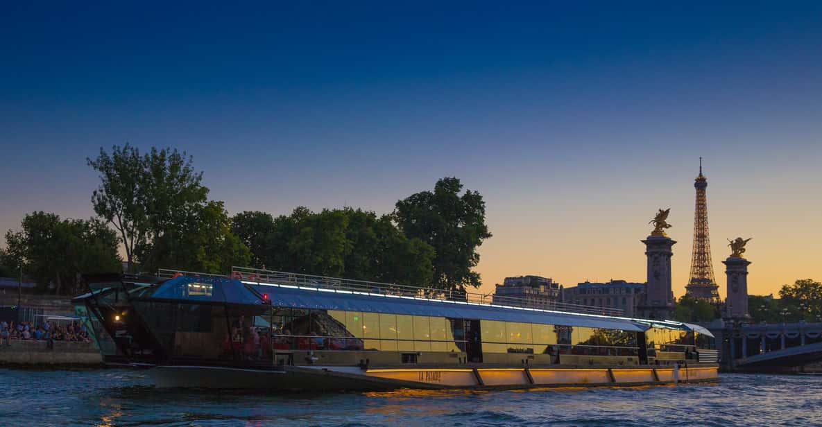 Paris : NYE Special Diner Cruise on the Seine River - Key things to know before you go