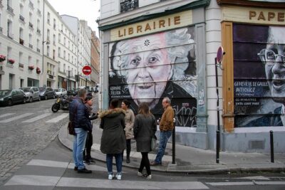 Paris Off the Beaten Path Street Art Walking Tour - Meeting point and timing: start clean, walk smart