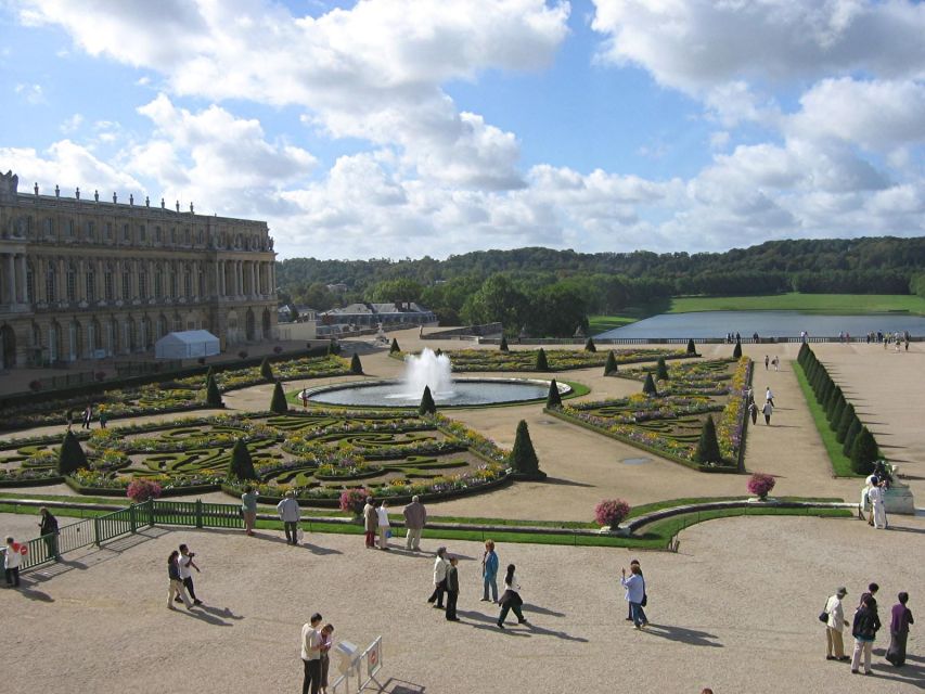Paris: Palace of Versailles Ticket with Private Transfer - Versailles in a Half-Day Window: What You Can Cover