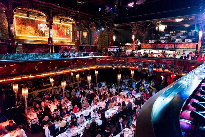 Paris Paradis Latin Cabaret Show with Champagne - The 9:00 pm plan: how the 1 hour 45 minutes typically plays