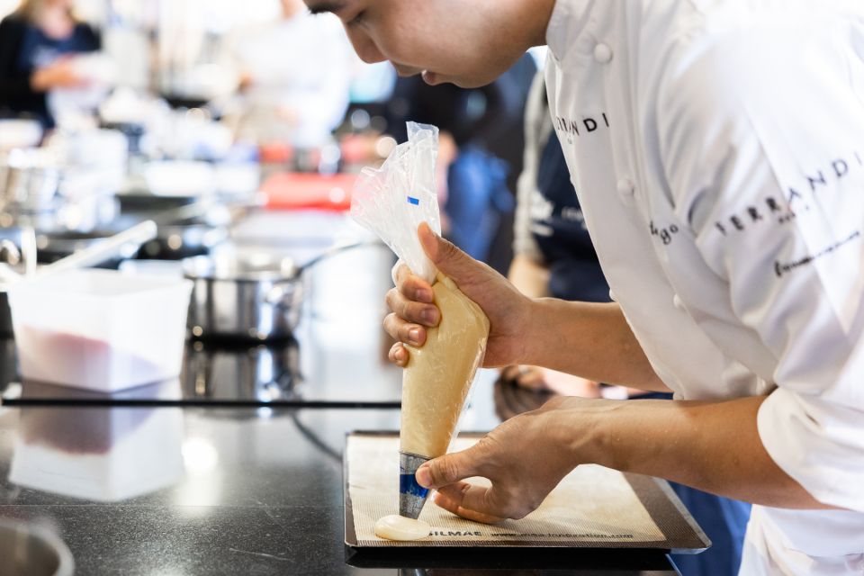Paris: Pastry Class with Ferrandi Chef at Galeries Lafayette - The Paris Setting: Making Pastry in a Landmark Atmosphere