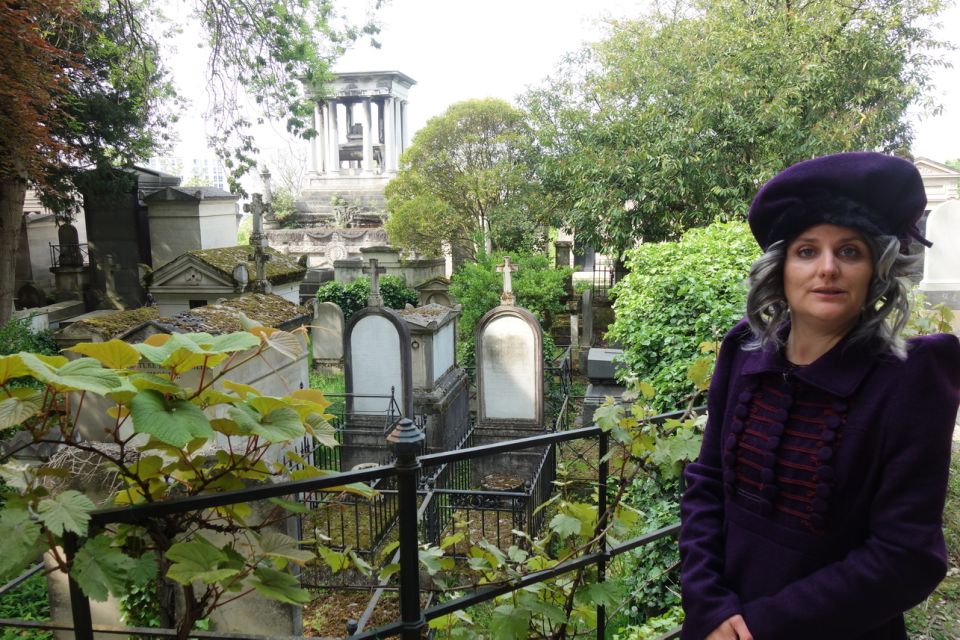 Paris: Père Lachaise Cemetery Guided by the Great Sibylle - Key things you should know before you go