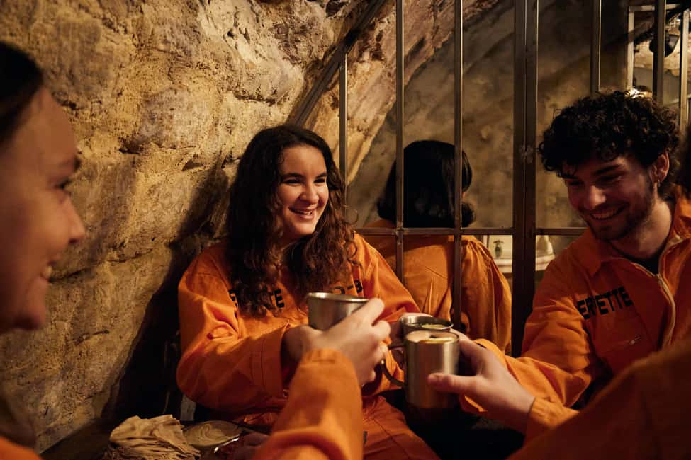 Paris : Perpette, l'expérience immersive - Perpette’s 1960s jail setting: why the location does half the work
