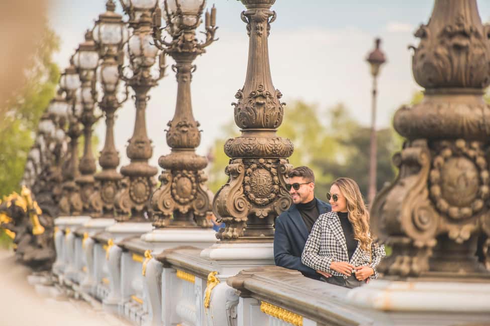 Paris Photo Experience - The charming street stop: where your photos start to look like you live here