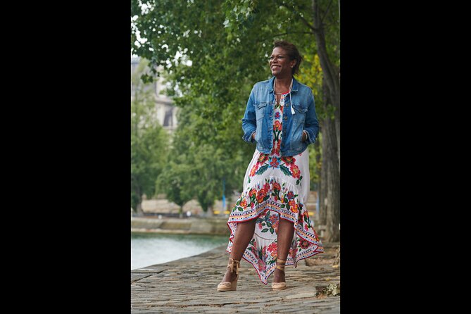 PARIS PHOTO - Joyful stroll for a Private Professional Shoot - Morning, afternoon, or evening: picking the right package for Paris light