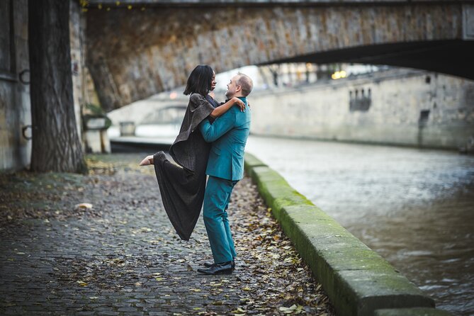 Paris Photo Session: Be the Star of Your Own Movie - Price and Value: $360.83 Per Group (Up to 6)