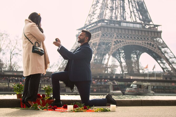 Paris Photo Shoot Session – Eiffel Tower Photographer - What You Actually Receive: 30 Edited Photos in 48 Hours Plus RAW