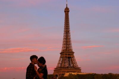 Paris Photo Shoot with Professional Photographer - Planning Your Stops Around Landmarks and Everyday Paris