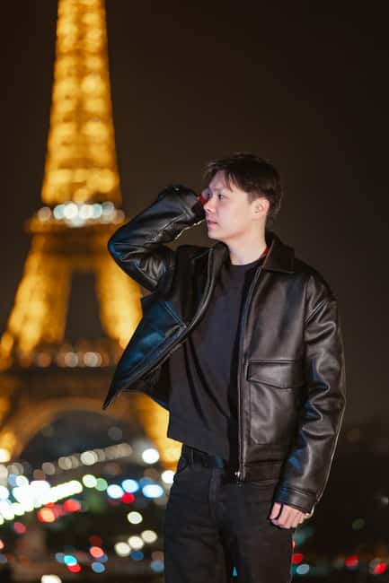 Paris photographer 1h near the Eiffel Tower or in Paris - Should You Book This Paris Photographer Session?