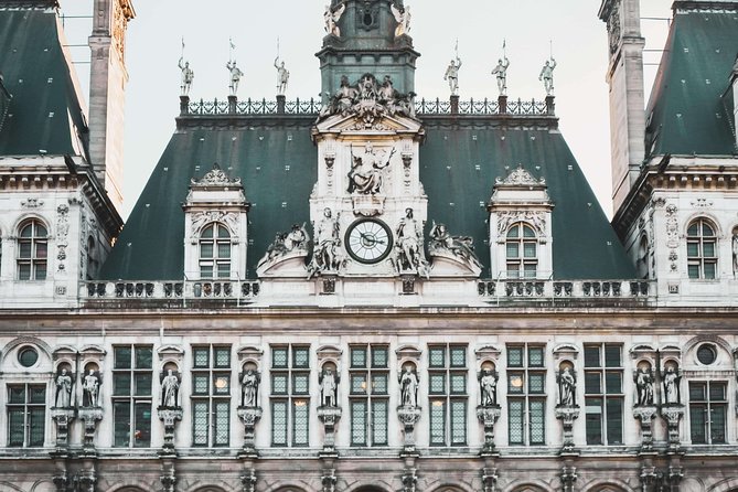 Paris Photography Tour - Self Guided Tour of Paris' Top Instagram Spots - A self-guided photo walk with a GPS leash