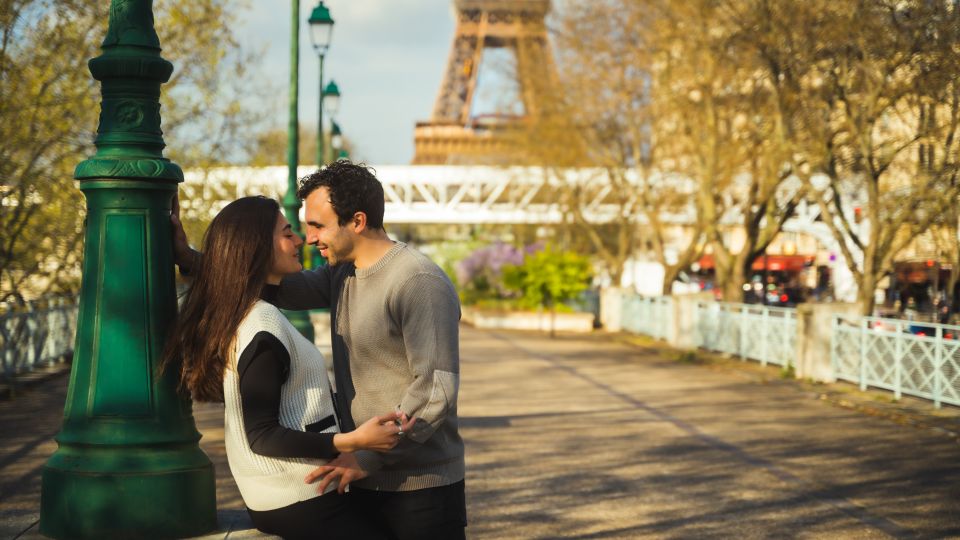 Paris: Premium Film Director Photoshoot & Natural Direction - Price and value of a private 1-hour shoot at $259