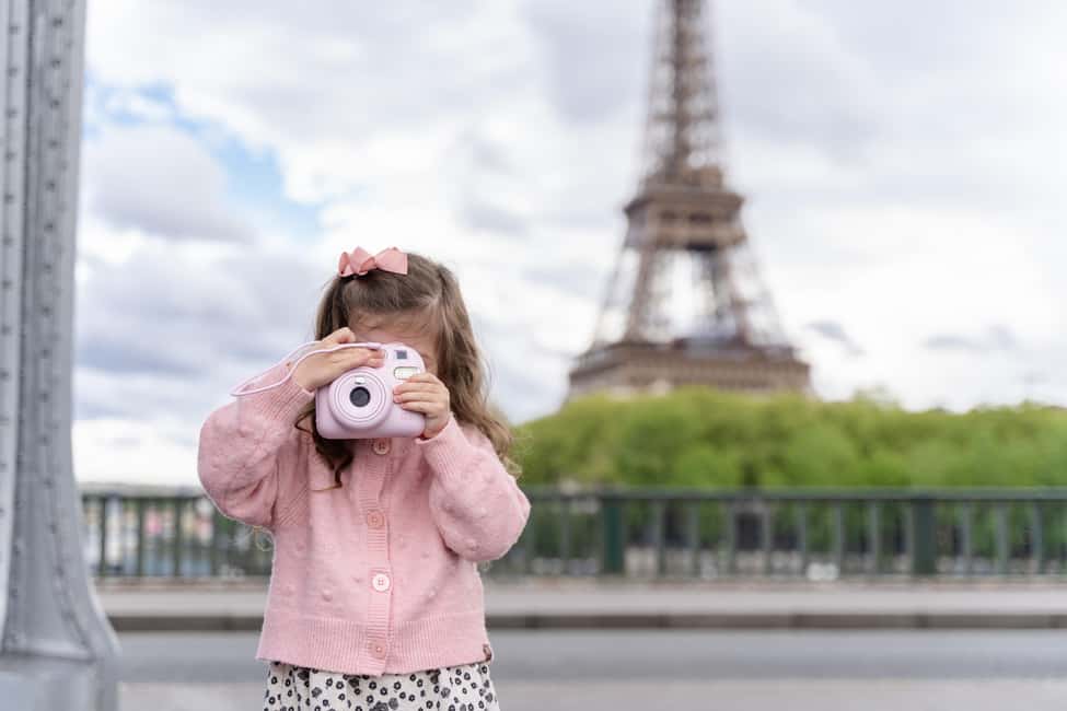 Paris: Premium Photoshoot with Iconic Eiffel Tower Views - Who this photoshoot is best for (and who might skip it)