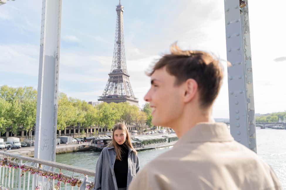 Paris: Premium Photoshoot with Iconic Eiffel Tower Views - Meeting point clarity: easy to find, camera visible