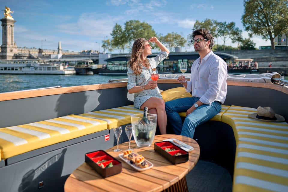 Paris : Prestige cruises on the Seine - Riviera FUGA Chef Food and Optional Drinks Onboard