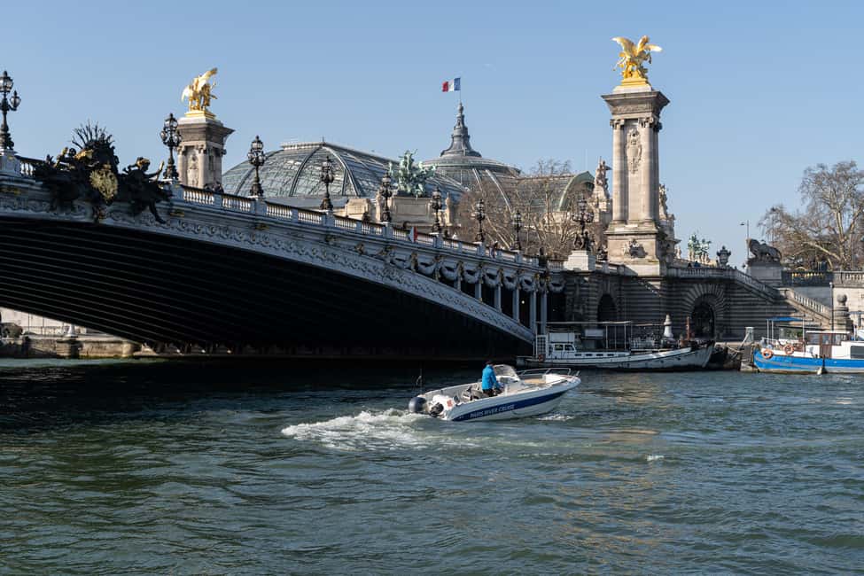 Paris: Private Boat Cruise on Seine River - What’s Included, What You Need to Bring