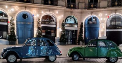 Paris: Private Christmas Lights Tour by Citroën 2CV - Door-to-door pickup in the 1st–20th arrondissements saves real time